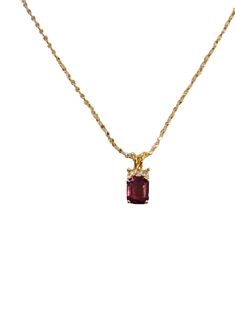 Goldtone Purple Glass Pendant 18" Necklace Clip Closure .75" Drop