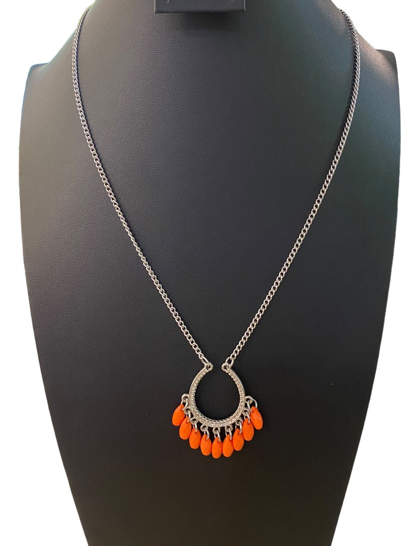 Silvertone 22" Necklace Coral Acrylic Beaded Attached Pendant Necklace