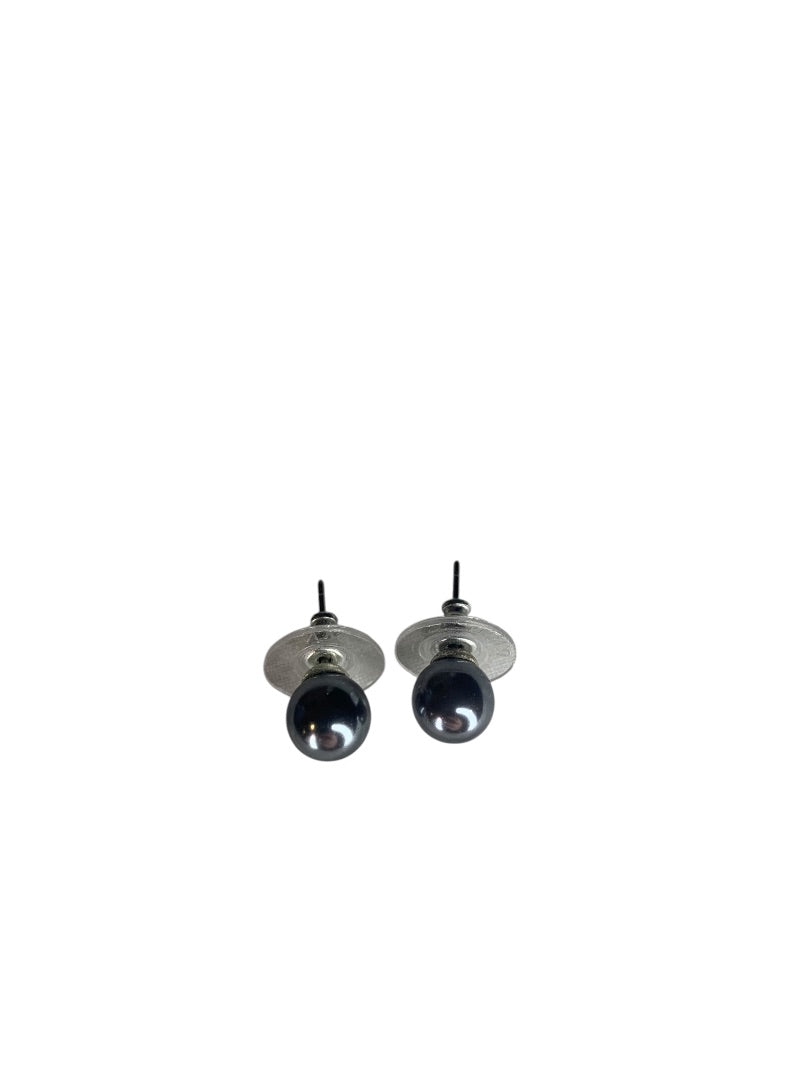 Pewter Color Stud Post Pierced Earrings .25 Inch Diameter