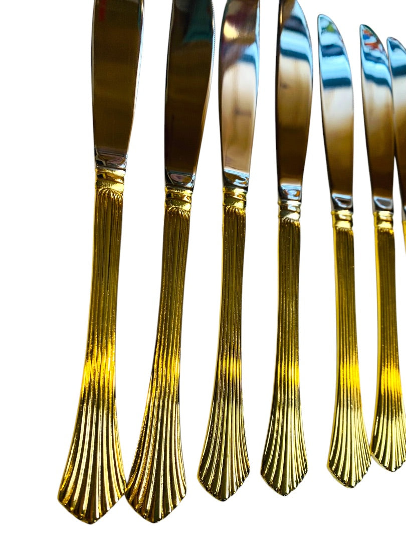 Gold Electroplate Vintage Dinner Knife Set of 8 Scalloped 8.7 Inch