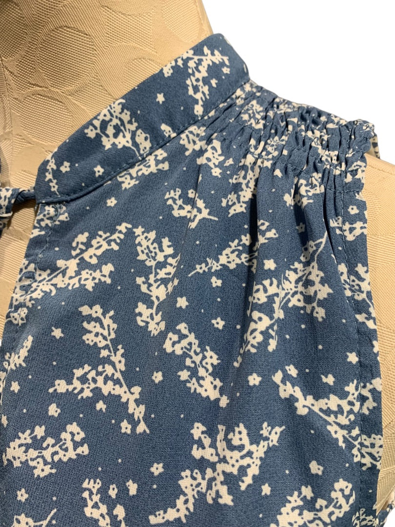 XS Saks Fifth Avenue Dress Peasant Style Blue White Floral Sleeveless
