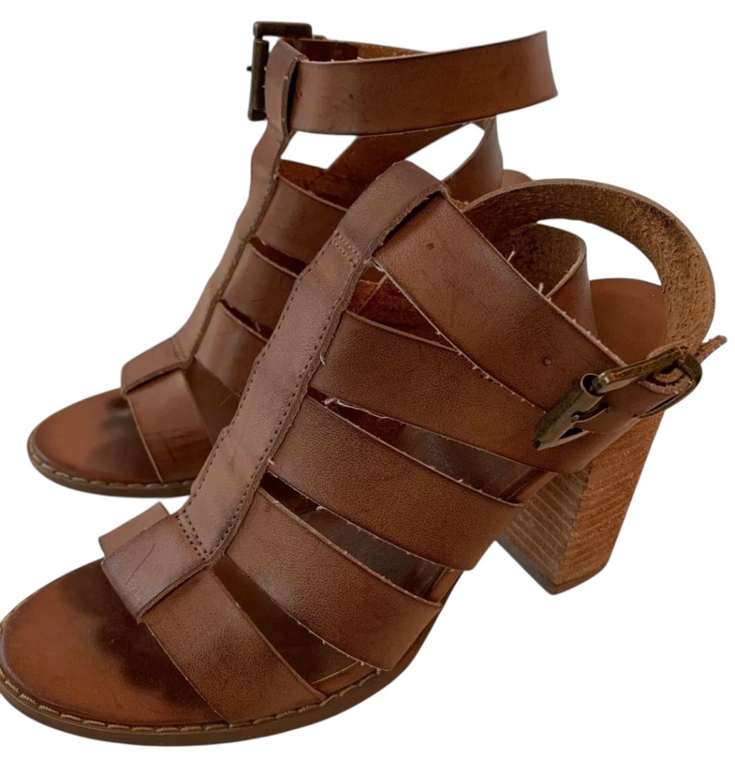 Size 6 Urban Outfiters Womens 4 Inch Block Heel Brown Leather Strappy Sandals