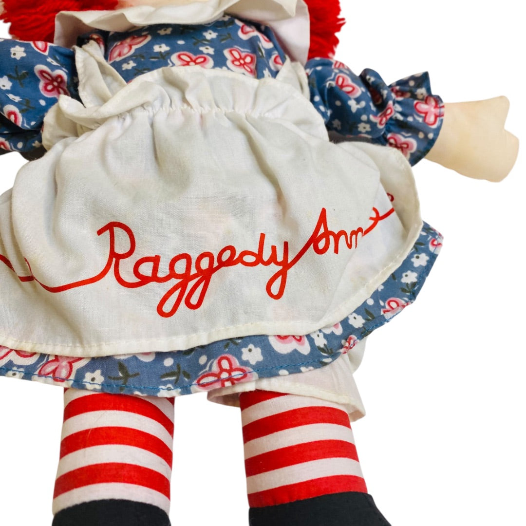 2002 Applause Classic Raggedy Ann Rag Doll 15" Blue Dress Pinafore