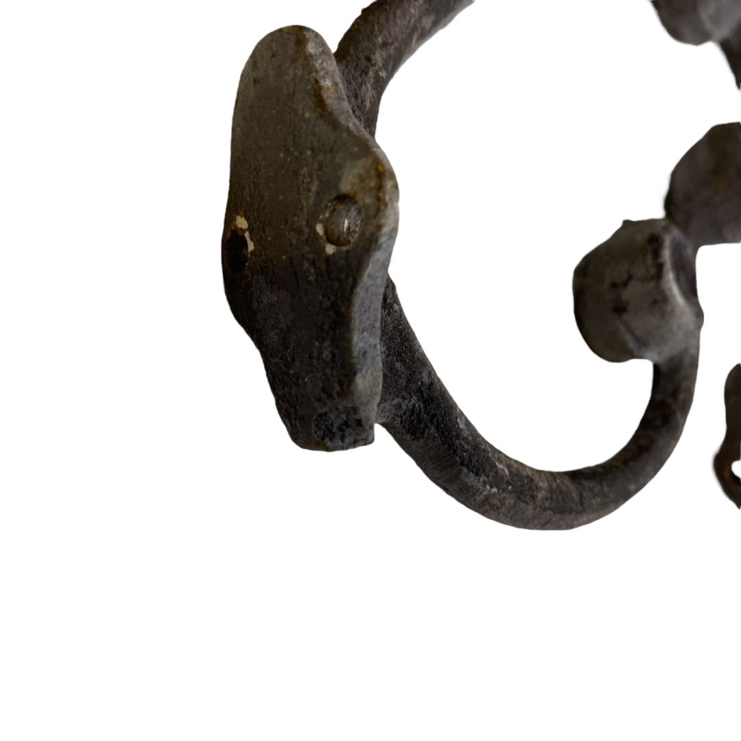 Set of 4 Hat Coat Hooks Vintage Scrolled Design Distressed Wall Hanging