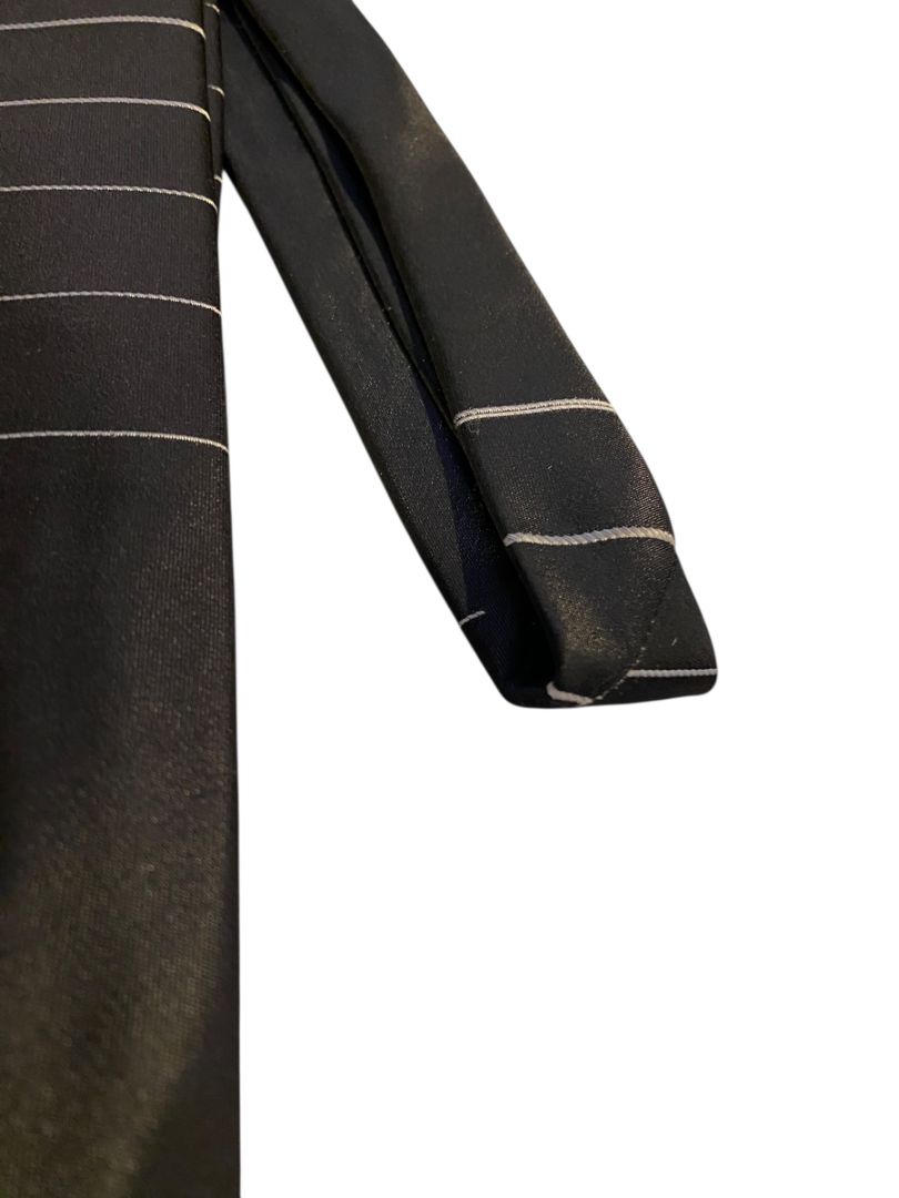 Vintage 1950/60’s Beau Brummel Black Skinny Tie With Thin Horizontal Stripes