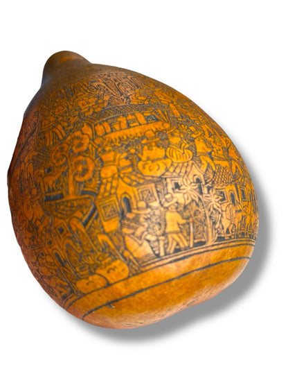 Vintage Peruvian Carved Gourd Mate Burilado Signed Basilio Pomachahua Cochas Huancayo Folk Art 4.5”