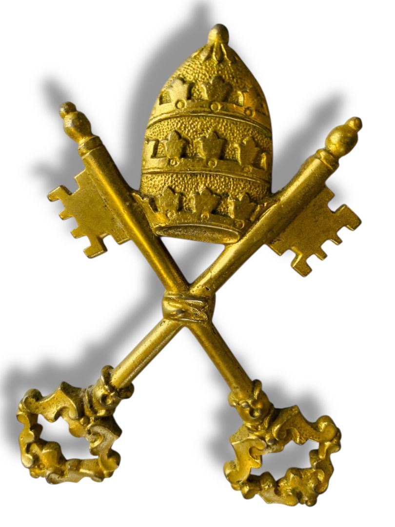 Vatican Coat of Arms Goldtone Cast Metal Wall Hanging Decor 4.75"