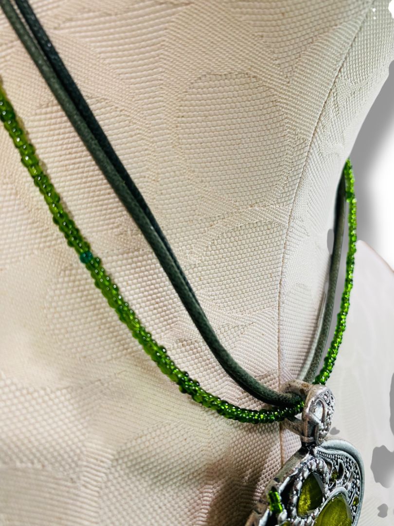 Green Silvertone Multistrand Pendant Necklace 16-19" Funky