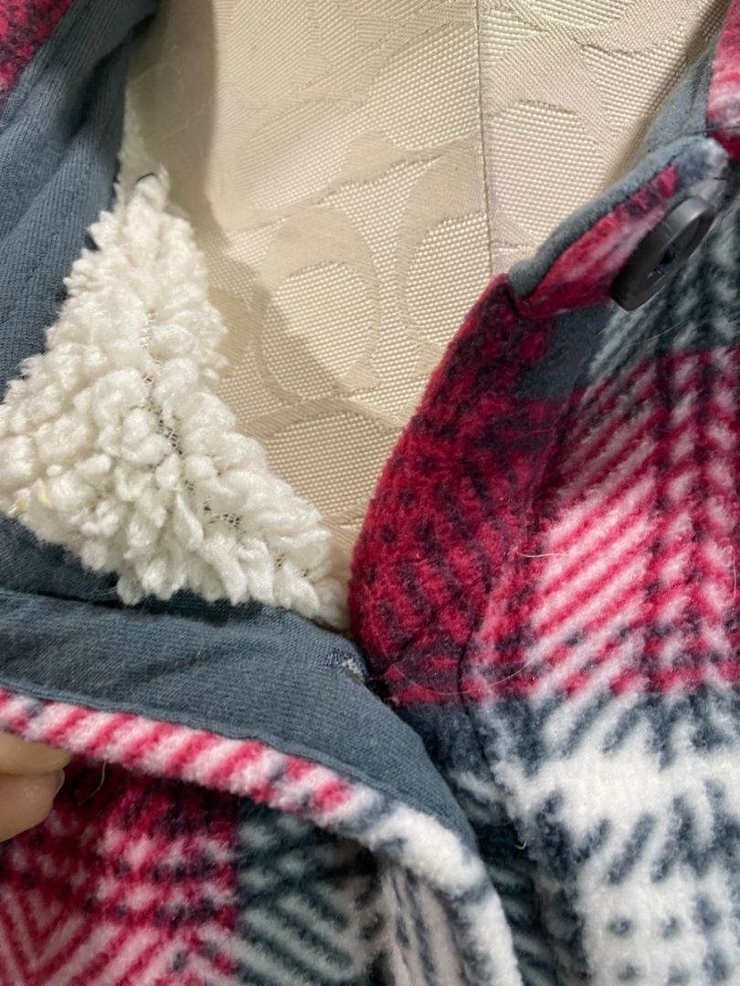 Size Medium Soho Threads Womens Sherpa Lined Fleece Shacket Red Plaid