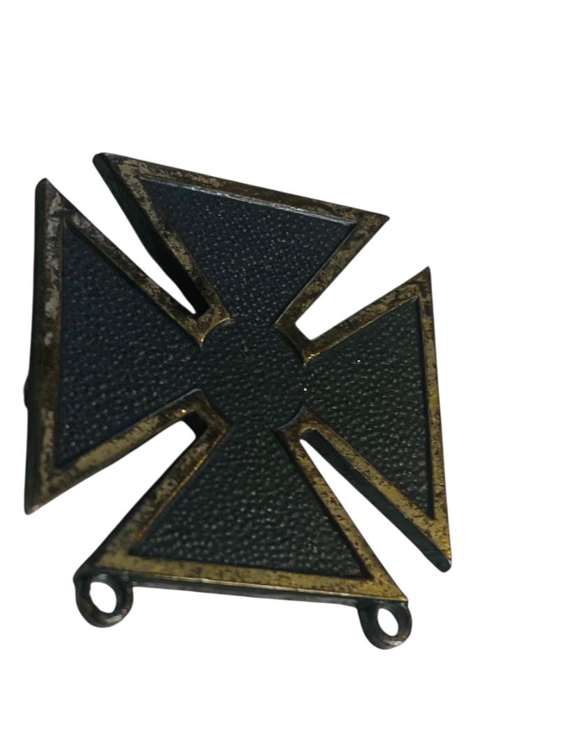 Vintage US Army Marksman Qualification Badge Pin 1" Black Oxidized