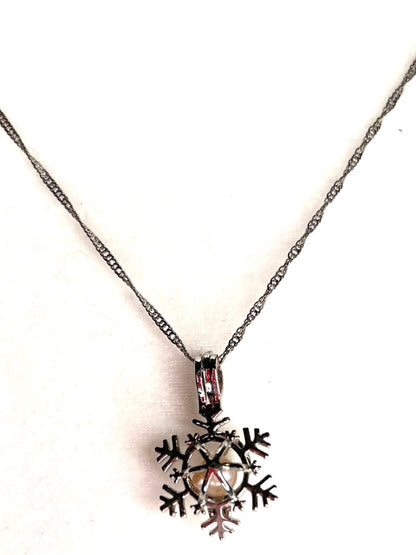 Silvertone Cage Pearl Snowflake Pendant Necklace 16" Chain