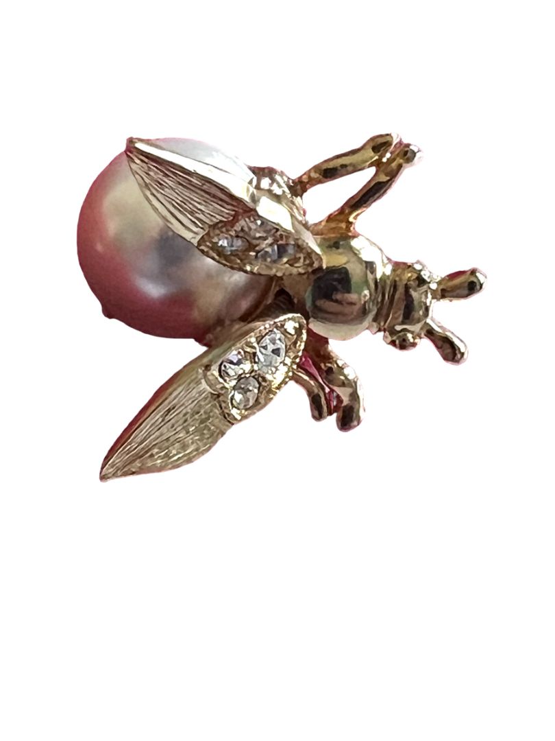 Faux Pearl Gold Tone Fly Insect Brooch Pin Spring Wings Rhinestone