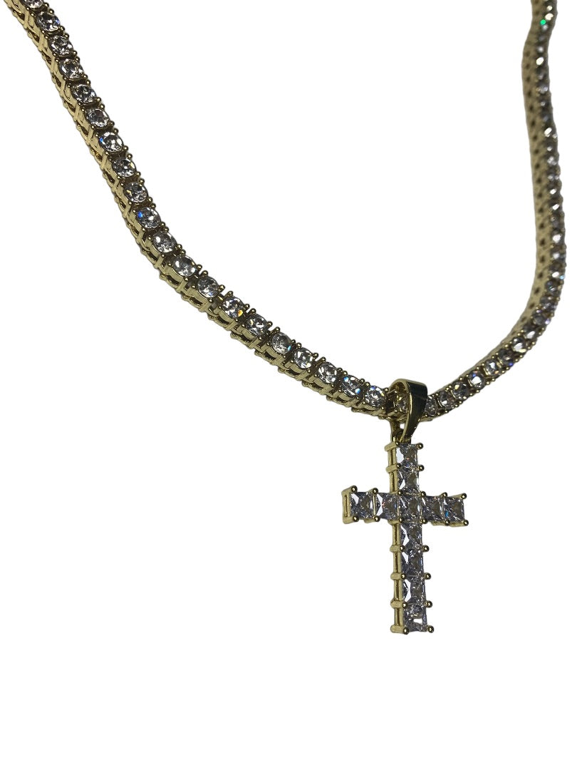 Goldtone and Rhinestone New Cross Pendant 19" Necklace New Foldover Clasp