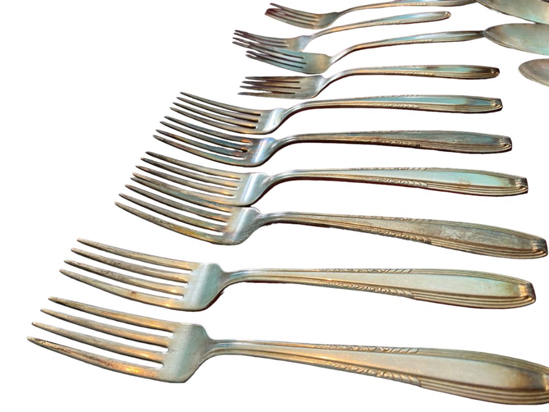 Harmony House Serenade Vintage Silver Plate 36 Piece Set