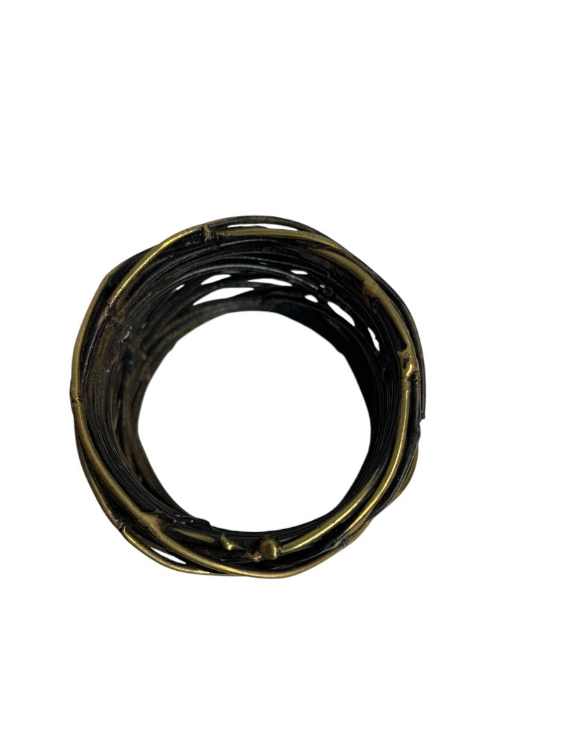 Set of 16 Metal Wire Napkin Rings Black Goldtone Heavy