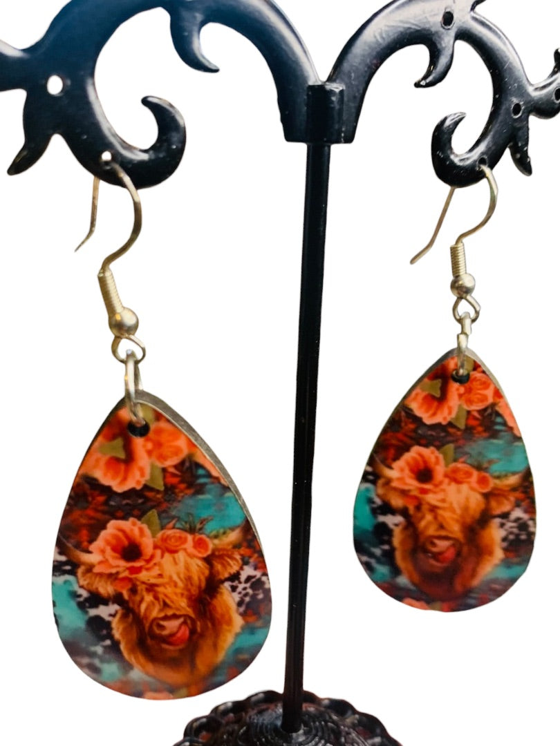 Highland Cow Floral Hook Pierced Earrings Lightweight Double Sided 2.4" Drop