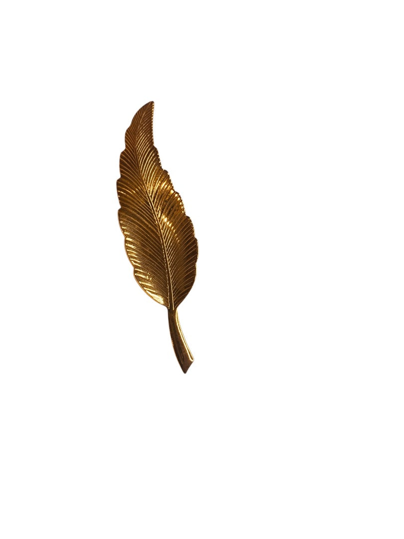 Goldtone Feather Textured Brooch Pin Vintage 2.25 Inch