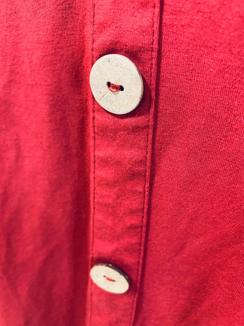 XXL Womens Red Short Sleeve Tshirt Button Embellished V-Neck Pullover