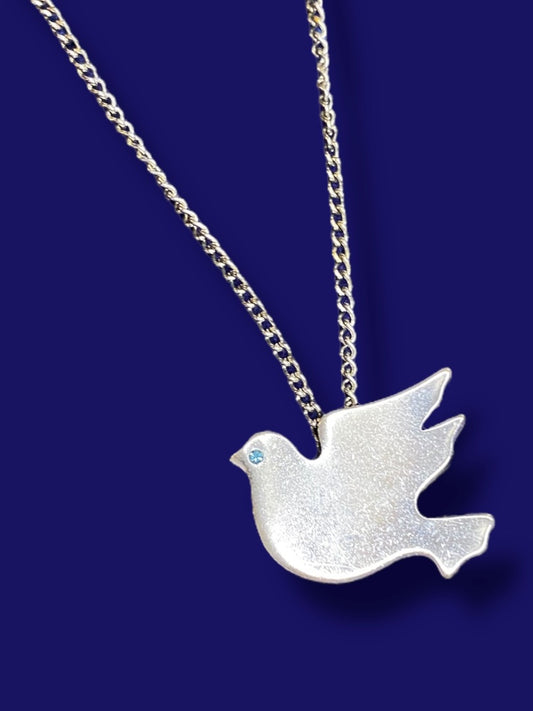 Vintage Silvertone Dove Necklace 18" Chain 18mm Pendant Spring Clasp