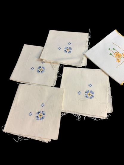 Lot of 5 Vintage Napkins Crossstitch Embroidery Sweet Raw Edge
