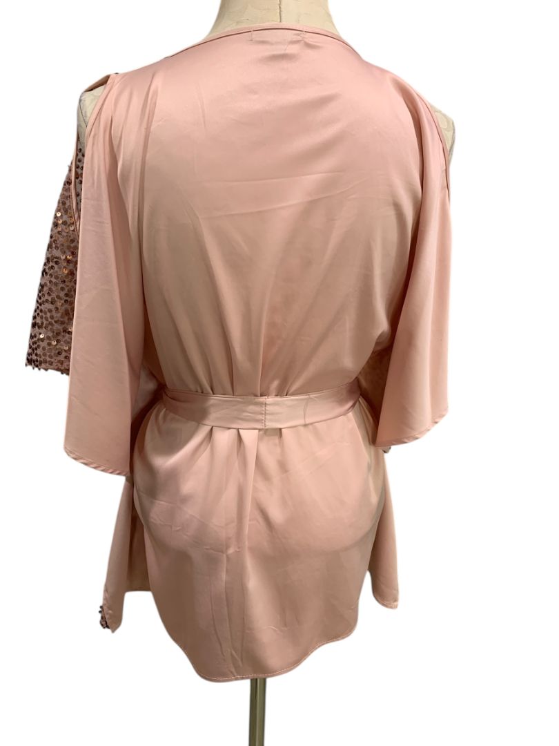 Size Medium XOXO Womens Pink Sequin Belted Blouse V-Neck