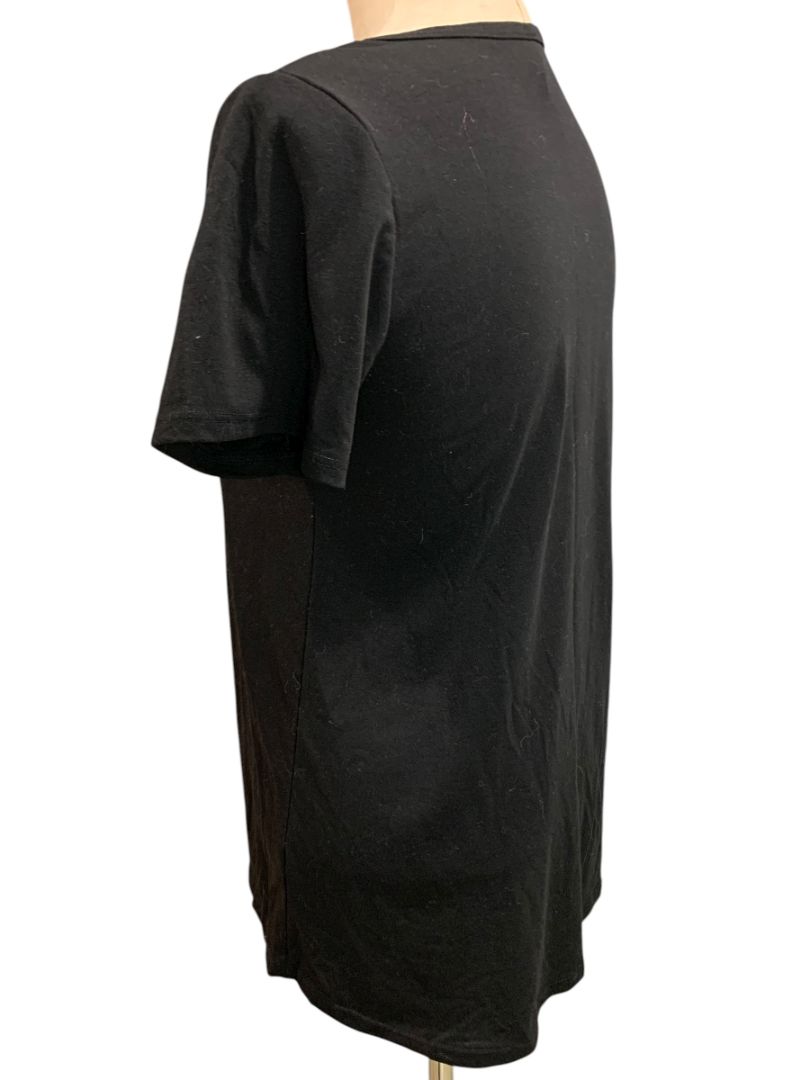 Size XS LulaRoe Black Scoop Neck Tshirt Womens Short Sleeve Hi Lo Hem