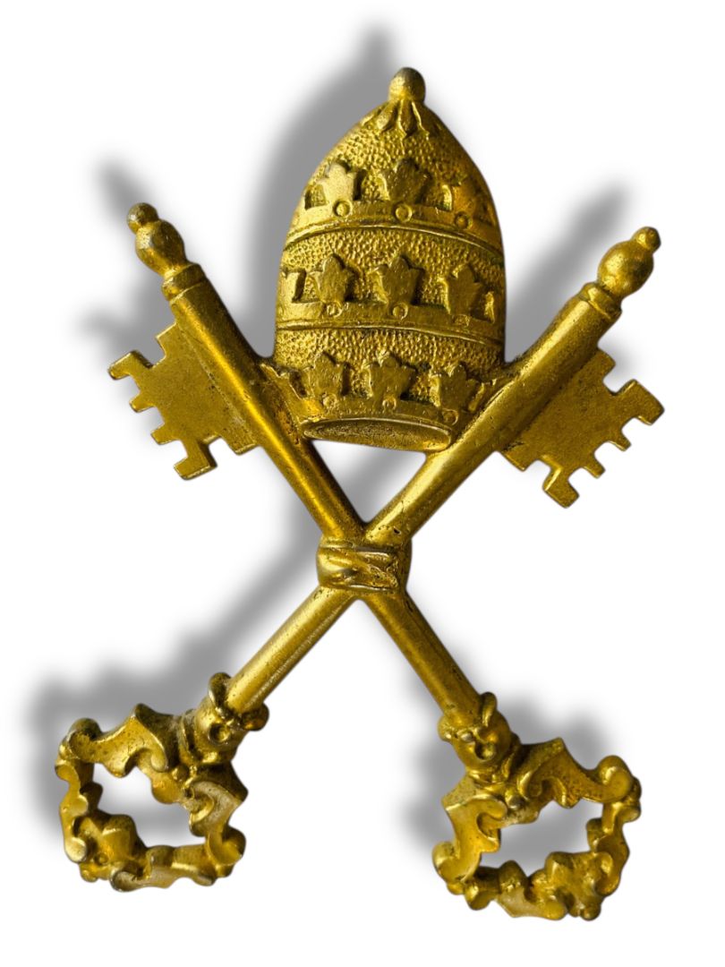 Vatican Coat of Arms Goldtone Cast Metal Wall Hanging Decor 4.75"