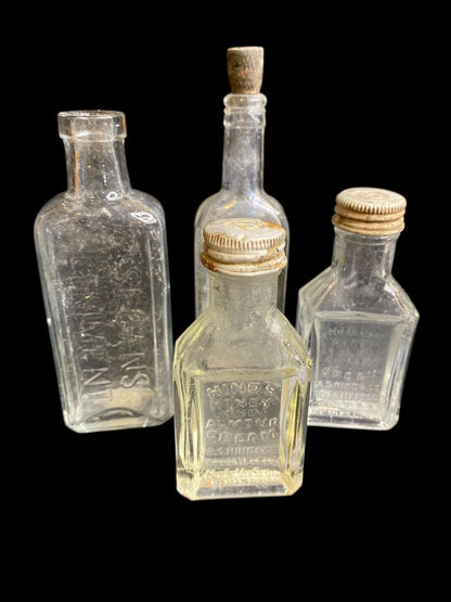 Lot of 4 Vintage Clear Glass Bottles Sloans Linament Hinds Honey