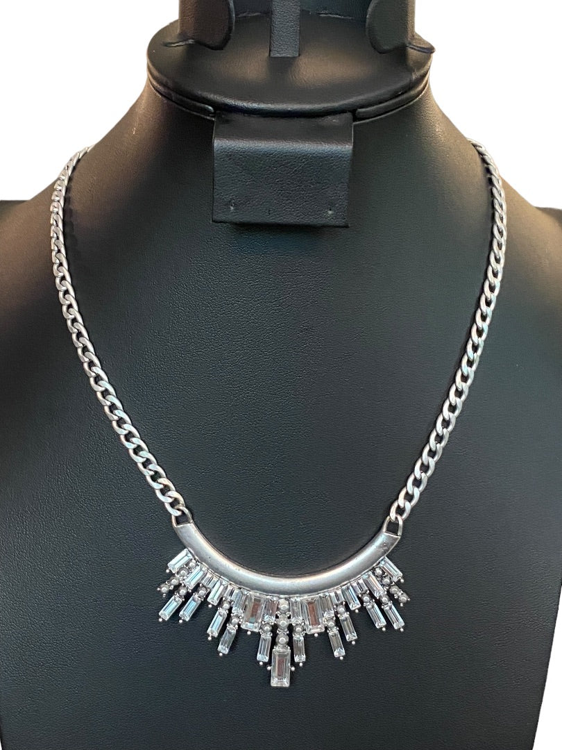 Silvertone Necklace 18"-21"Demilune Attached Pendant Lobster Clasp