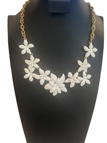 Signed Talbots Bib Necklace Goldtone and White Flower Enameled 18"-20.5"