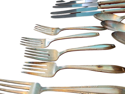 Harmony House Serenade Vintage Silver Plate 36 Piece Set