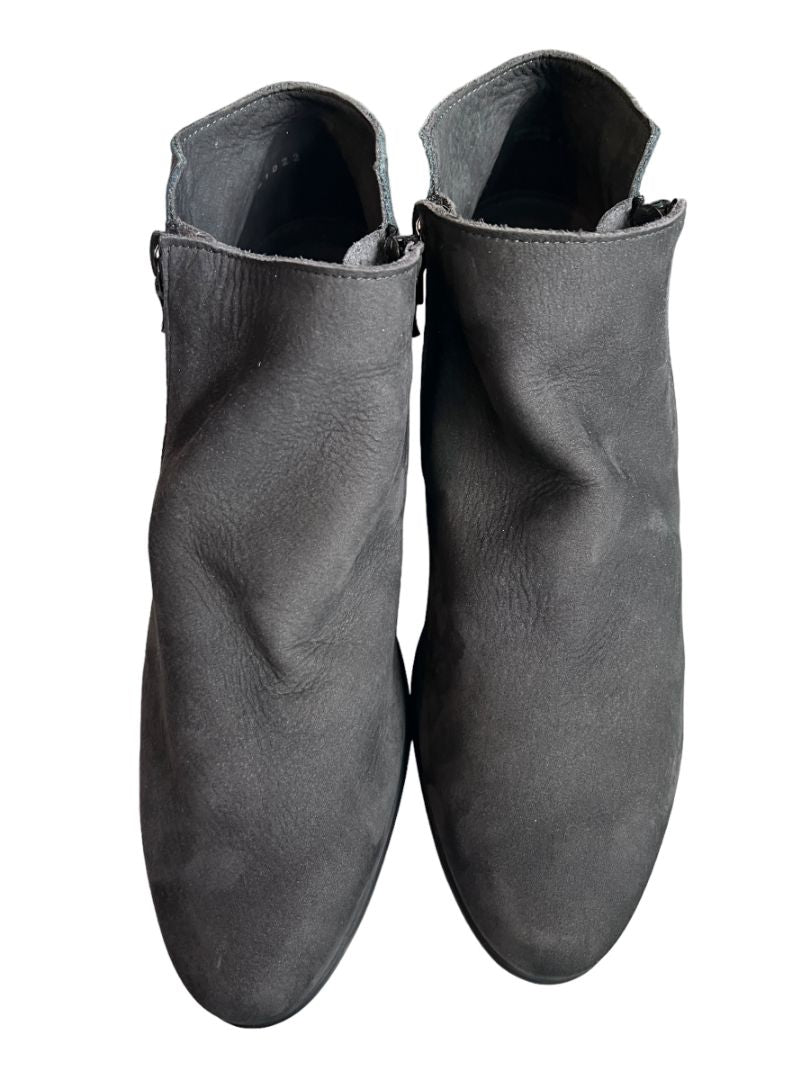 9 (40) Arche Gray Metallic Side Zip Booties Heels Suede Leather