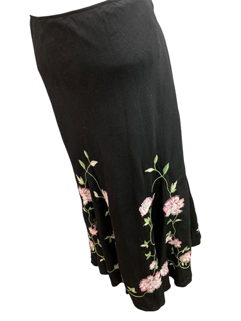 Size 16W Dressbarn Midi Skirt Black Floral Embroidery Lined Back Zipper