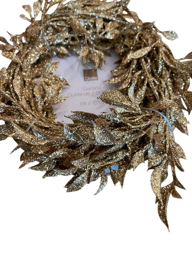 Crate & Barrel Gold Glitter Leaf 6 ft Garland New 667-487