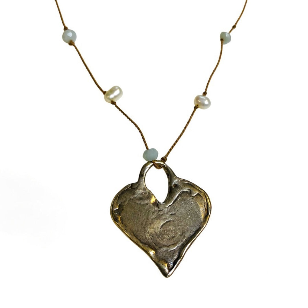 Silvertone Heart Pendant Necklace Delicate Aqua and Pearl Beads 18.5 Inch