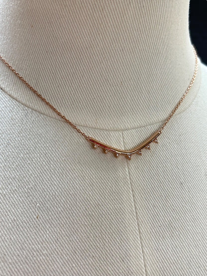 Copper Color 14 Inch Chain Pendant Necklace Pennant Design Lobster Clasp