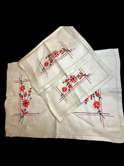 Vintage Embroidered Linen Napkins and Placemat Pink Black Natural