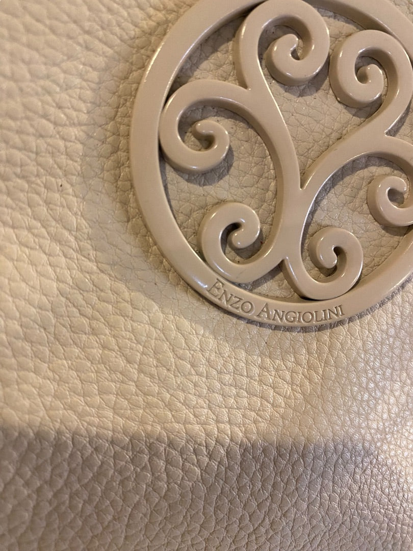 Enzo Angiolini Tote Shoulderbag Vegan Leather Beige Pebbled