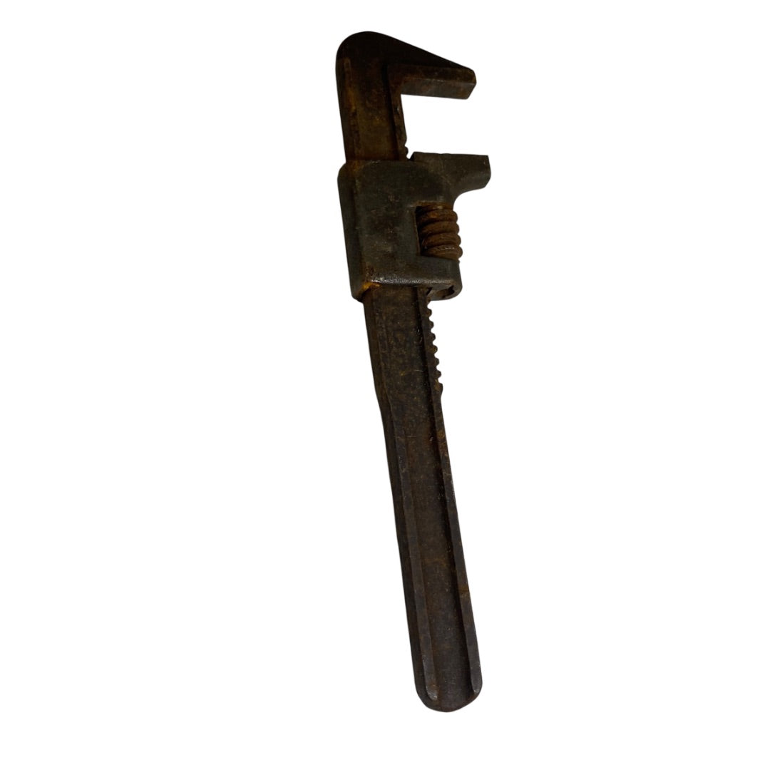 Antique Monkey Pipe Wrench Rusty Fairmount Cleve 9 Inch