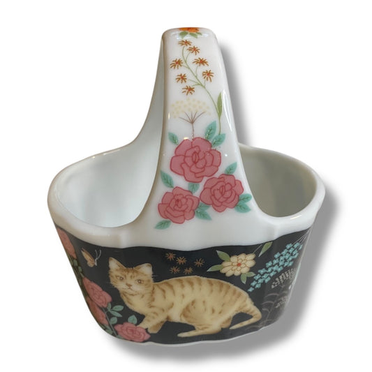 Vintage Cat Floral Ceramic Trinket Basket 3.5"h x 3.35"l x2.25"w