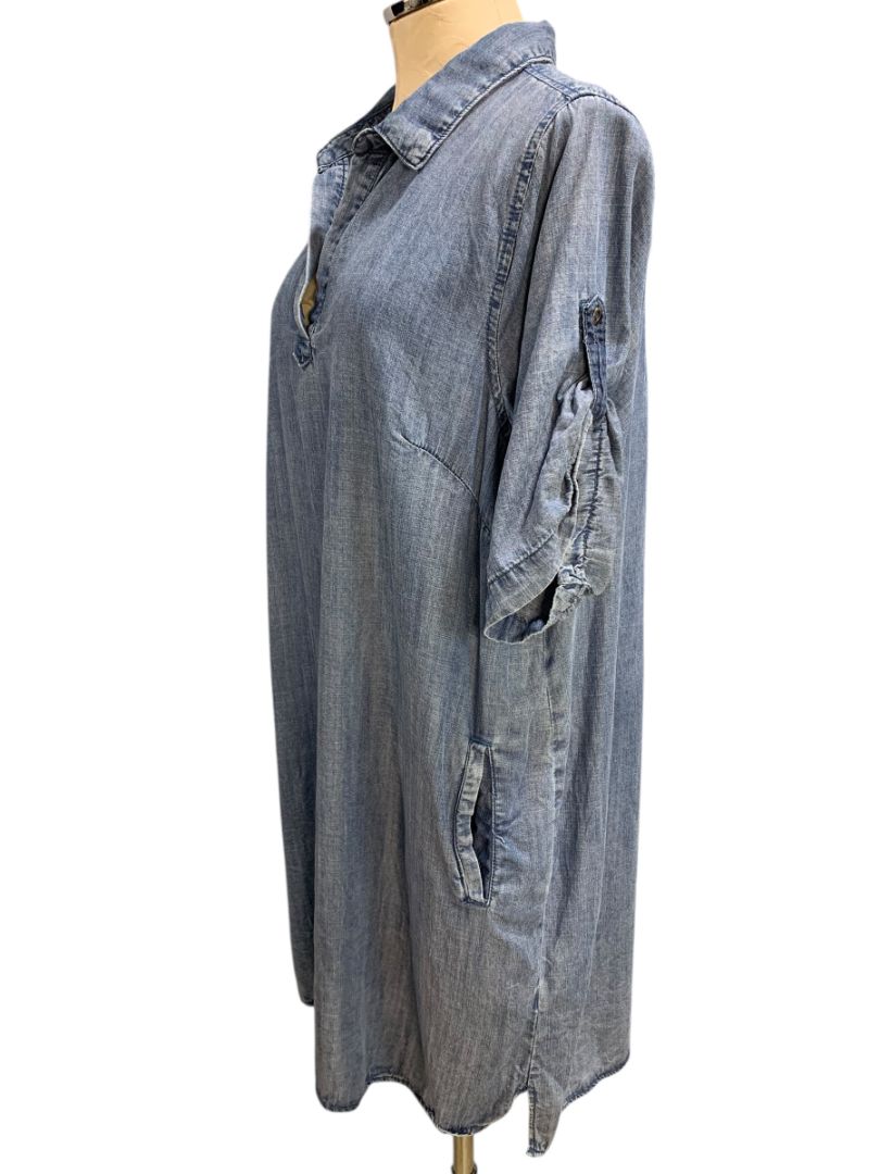 Size 1X Velvet Heart Jean Denim Shift Dress Pockets Short Sleeve