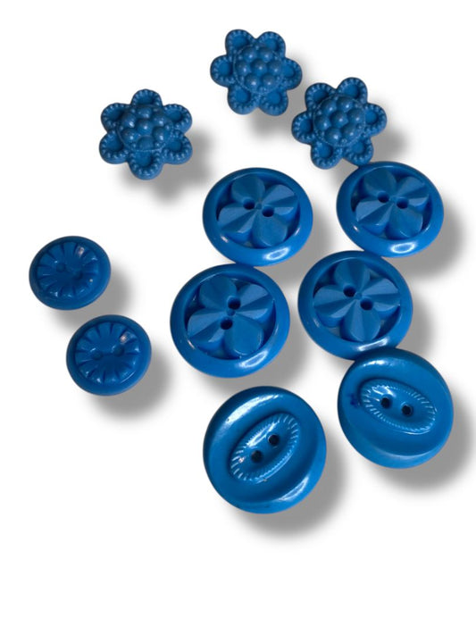 Lot of 11 Midcentury Buttons Plastic Assorted Blue Floral Clover