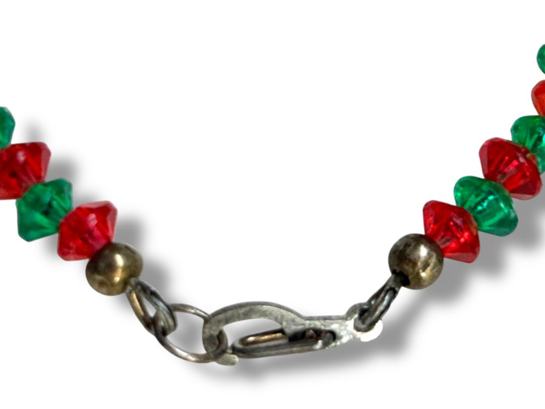 Acrylic Beaded Red Green 7.5" Bracelet Lever Hook Closure