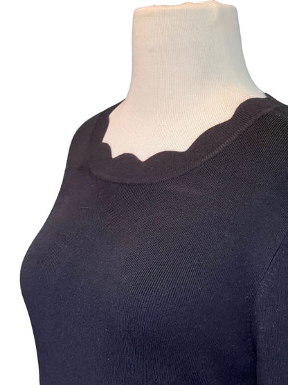 Size Small 41 Hawthorn Black Scalloped Collar Soft Sweater Lightweight