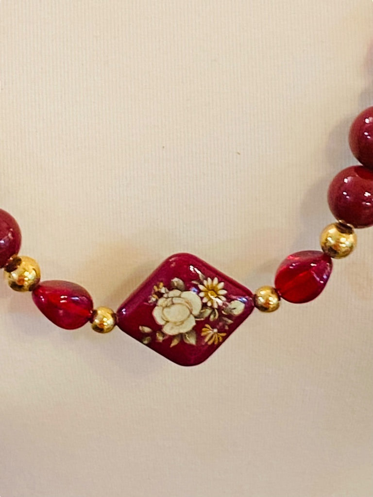 Red Burgundy Vintage 1980s Beaded Necklace Goldtone Floral Chunky 30" Spring Clasp