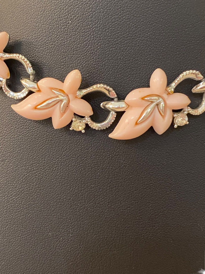 Vintage 13-15" Necklace Hook Closure Pink Plastic Leaf Silvertone