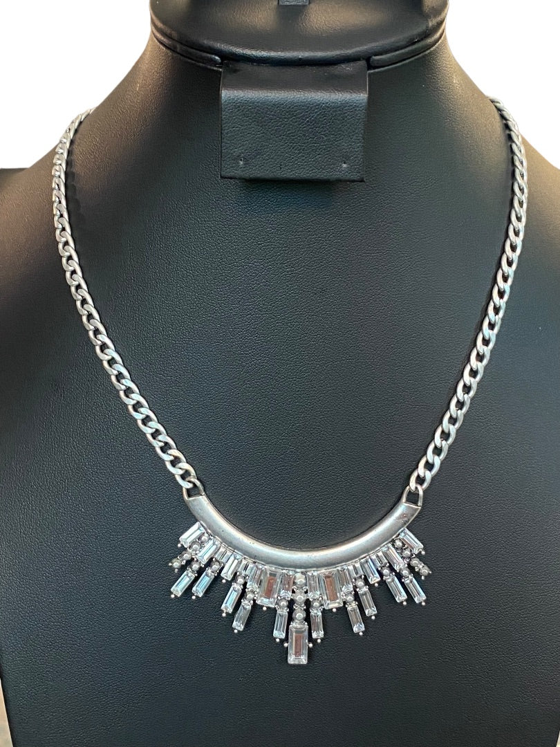 Silvertone Necklace 18"-21"Demilune Attached Pendant Lobster Clasp