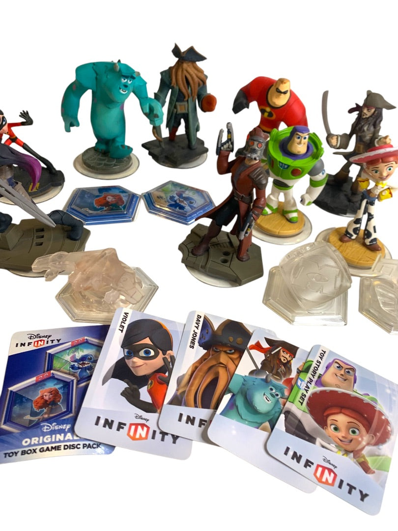 Lot of 10 Disney Pixar Infinity Figurines with 2 Game Discs