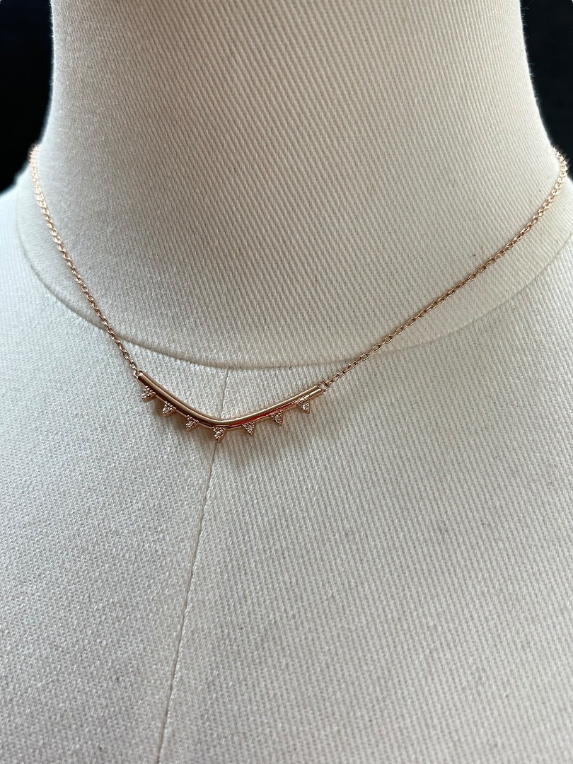 Copper Color 14 Inch Chain Pendant Necklace Pennant Design Lobster Clasp