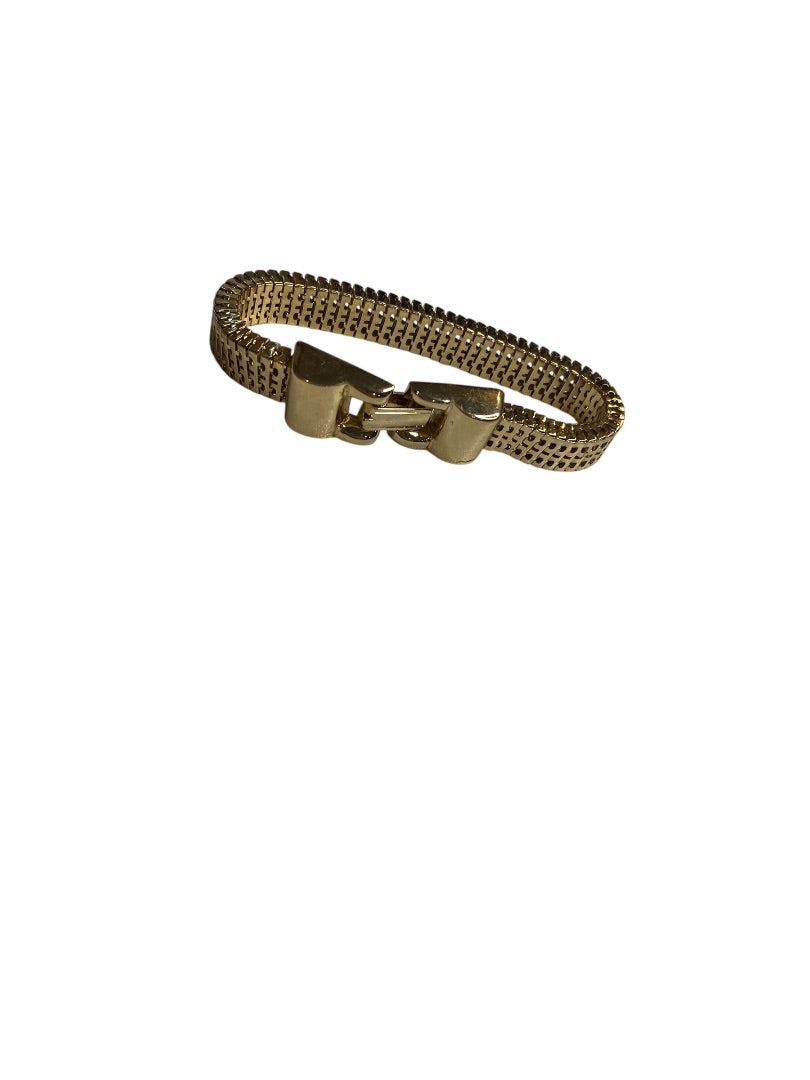 Vintage Goldtone 7 inch Foldover Clasp Bracelet 10mm